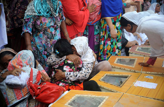 البابا يهاجم النظام الاقتصادي العالمي: يعبدون المال بدل الاله! صورة رقم 10