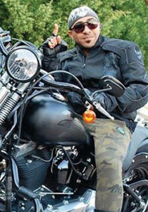 ذراع ابو صالح العراقي السجين المؤبد تطال شابا سعوديا باندونيسيا صورة رقم 1