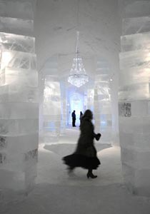 بعد كنيسة الثلج.. اقامة مسجد الثلج في السويد صورة رقم 1 بعد كنيسة الثلج.. اقامة مسجد الثلج في السويد صورة رقم 1