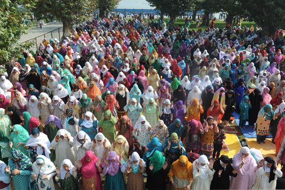 بالصور.. شاهدوا احتفالات شعوب العالم بعيد الاضحى صورة رقم 14