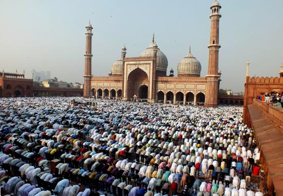 بالصور.. شاهدوا احتفالات شعوب العالم بعيد الاضحى صورة رقم 15