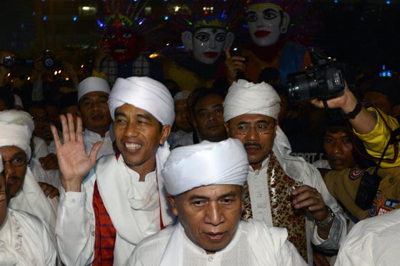 بالصور.. شاهدوا احتفالات شعوب العالم بعيد الاضحى صورة رقم 18