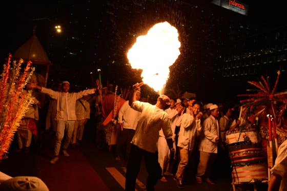 بالصور.. شاهدوا احتفالات شعوب العالم بعيد الاضحى صورة رقم 19