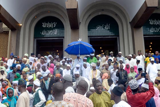 بالصور.. شاهدوا احتفالات شعوب العالم بعيد الاضحى صورة رقم 32