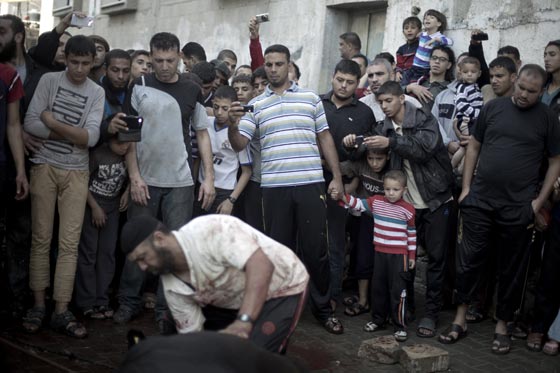 بالصور.. شاهدوا احتفالات شعوب العالم بعيد الاضحى صورة رقم 52