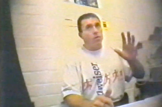 تاجر مخدرات سيء السمعة رئيسا لفريق كاميرون الامني!! صورة رقم 3 تاجر مخدرات سيء السمعة رئيسا لفريق كاميرون الامني!! صورة رقم 3