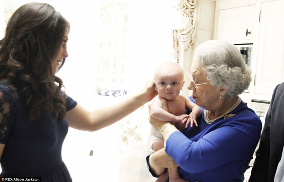 صور للامير ويليام وزوجته كيت عاريين في الحمام صورة رقم 13 صور للامير ويليام وزوجته كيت عاريين في الحمام صورة رقم 13