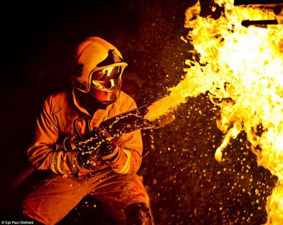 شاهدوا.. الصور الفائزة في مسابقة سلاح الجو البريطاني لعام 2013 صورة رقم 7 شاهدوا.. الصور الفائزة في مسابقة سلاح الجو البريطاني لعام 2013 صورة رقم 7