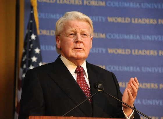 اكثر الزعماء اناقة.. اولهم كاميرون وخامسهم اوباما والعرب ليسوا بينهم صورة رقم 10 اكثر الزعماء اناقة.. اولهم كاميرون وخامسهم اوباما والعرب ليسوا بينهم صورة رقم 10