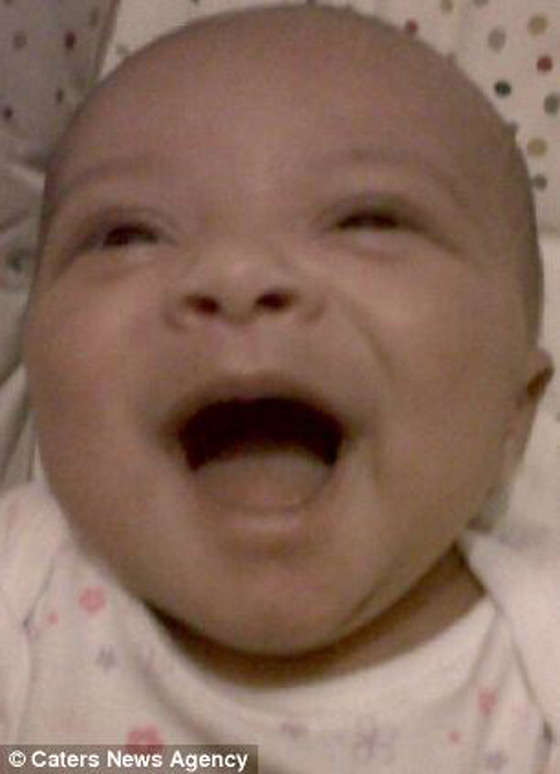  السجن 4 سنوات لأب هز طفلته الرضيعة حتى الموت بسبب بكائها صورة رقم 2