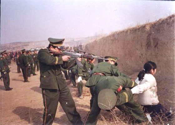 اعدام 80 كوريا بسبب مشاهدتهم مسلسلات من الجارة الجنوبية! صورة رقم 1