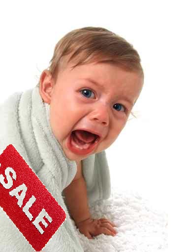 رضيع باكي للبيع مقابل ألف ريال برازيلي  صورة رقم 1