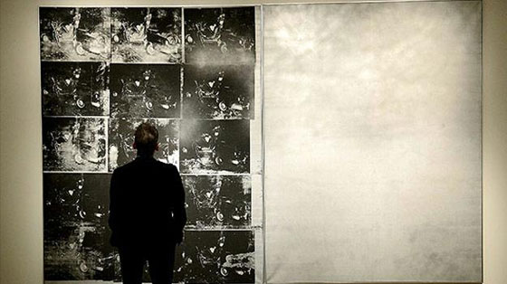 ثري انفق 403 ملايين دولار على ساعة ولوحة فنية والحلم الزهري صورة رقم 1