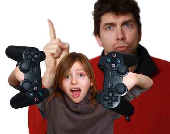 طفل يحاول الانتحار لان والده حطم جهاز البلاي ستيشن صورة رقم 1