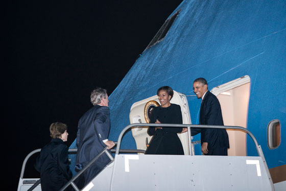 تغزل اوباما بوزيرة الدانمارك في تابين مانديلا يثير زوجته صورة رقم 11 تغزل اوباما بوزيرة الدانمارك في تابين مانديلا يثير زوجته صورة رقم 11