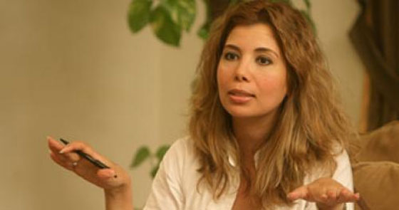 رئيس تحرير صحيفة الاهرام يعتدي بالسب والضرب على صحفية صورة رقم 2