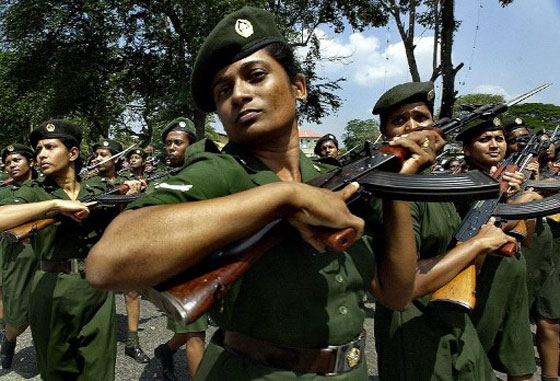 بالصور.. جميلات من مختلف بقاع العالم بالزي العسكري صورة رقم 19 بالصور.. جميلات من مختلف بقاع العالم بالزي العسكري صورة رقم 19