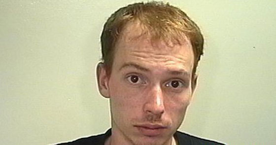 50 طعنة لجدته تدخله السجن مدى الحياة صورة رقم 3 50 طعنة لجدته تدخله السجن مدى الحياة صورة رقم 3