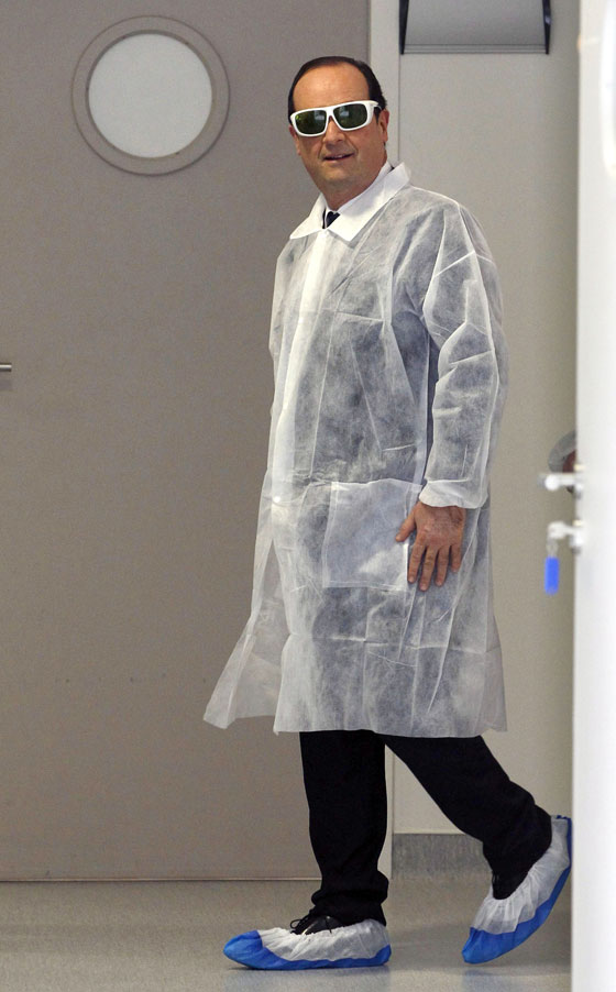 بالصور.. سياسيون في وضعيات غريبة وغير مألوفة صورة رقم 10