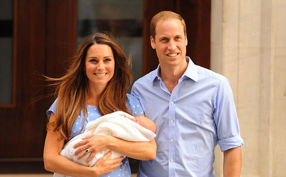 الأمير ويليام يخرق القواعد الملكية باصطحاب ابنه في جولة خارجية صورة رقم 1 الأمير ويليام يخرق القواعد الملكية باصطحاب ابنه في جولة خارجية صورة رقم 1