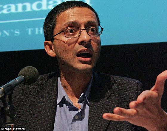 موظفة مسلمة بريطانية  ترفض بيع الكحول للزبائن وتسبب ثورة احتجاج صورة رقم 3