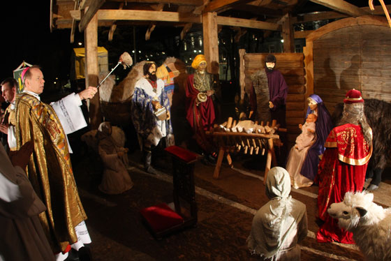 بالصور: عيد الميلاد.. جولة حول العالم صورة رقم 73