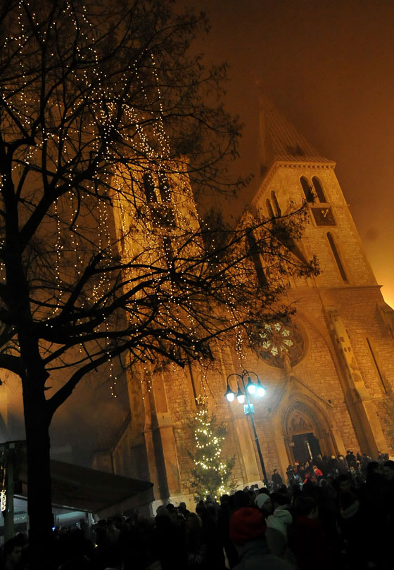 بالصور: عيد الميلاد.. جولة حول العالم صورة رقم 34