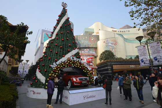 بالصور: عيد الميلاد.. جولة حول العالم صورة رقم 43