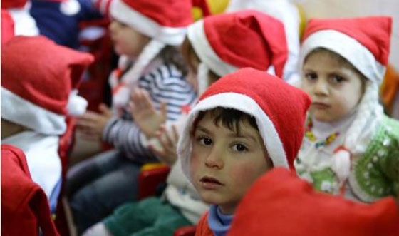 بالصور: عيد الميلاد.. جولة حول العالم صورة رقم 13