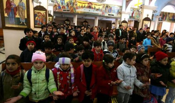 بالصور: عيد الميلاد.. جولة حول العالم صورة رقم 14