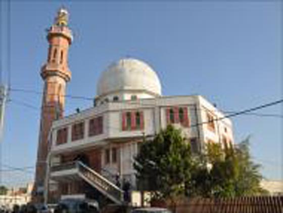  يهودية اسلمت في المسجد الاقصى بدعم من دعاة عرب ال48  صورة رقم 6