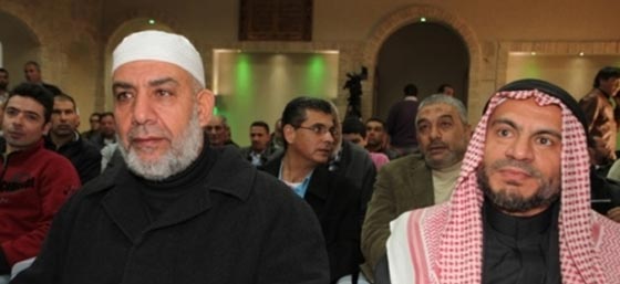  يهودية اسلمت في المسجد الاقصى بدعم من دعاة عرب ال48  صورة رقم 5