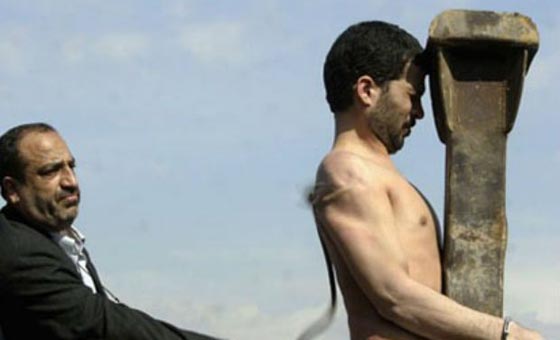 وسائل الاعلام الاجنبية تتناقل خبر جلد سعودي اتهم زوجته في شرفها وبكارتها  صورة رقم 3