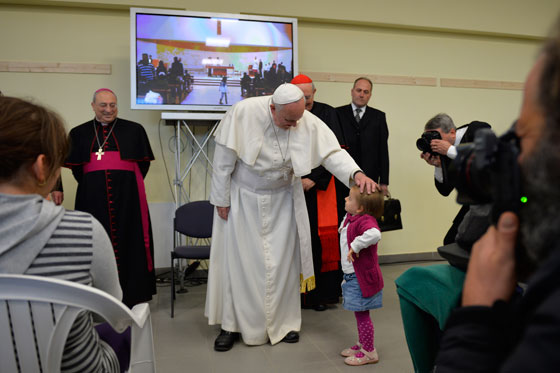 اذاعي امريكي يوجه انتقادات حادة للبابا لانه يحارب الراسمالية صورة رقم 3