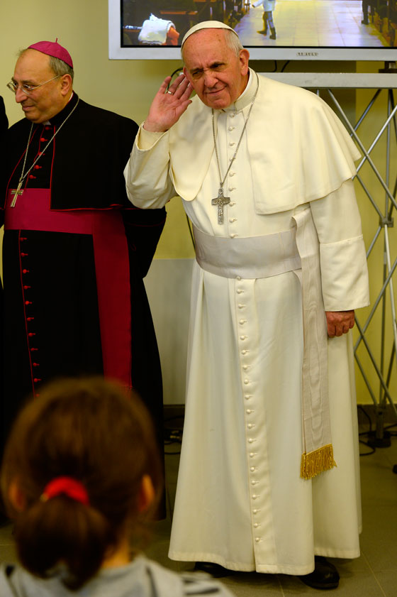 اذاعي امريكي يوجه انتقادات حادة للبابا لانه يحارب الراسمالية صورة رقم 5