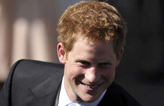 ملكة بريطانيا تكره لحية حفيدها الامير هاري فهل سيطيعها ويزيل اللحية؟ صورة رقم 4