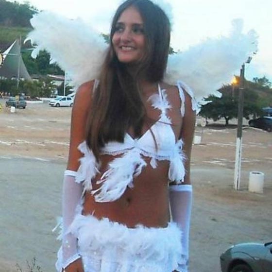 مليونير عربي يعرض الزواج على برازيلية تعرض عذريتها في مزاد صورة رقم 5