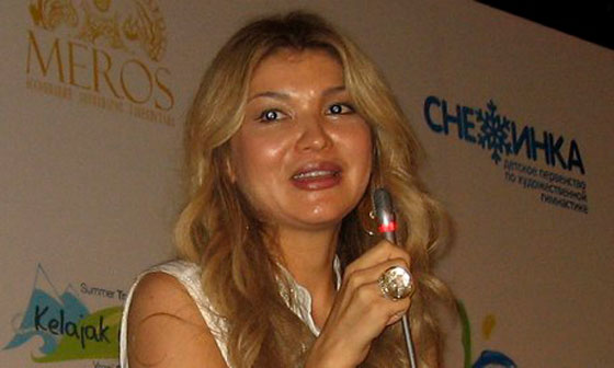 القطع الأثرية الثمينة المسروقة تزين فيلا ابنة الرئيس الاوزبيكي صورة رقم 4