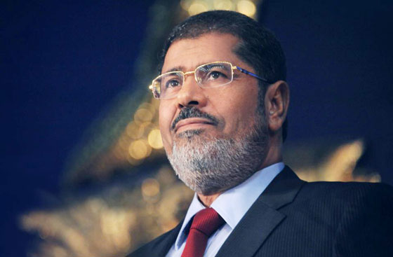 رئيس علماء الشريعة: السيسي خرج على حاكم بشرع الله ويجب ضرب عنقه صورة رقم 3