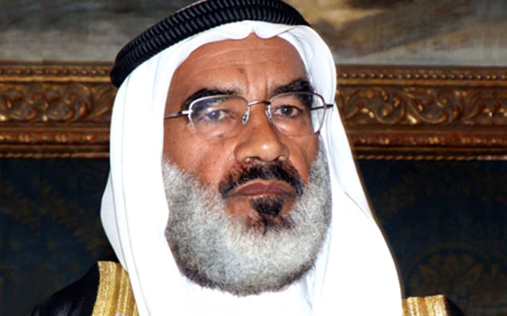 رئيس علماء الشريعة: السيسي خرج على حاكم بشرع الله ويجب ضرب عنقه صورة رقم 1