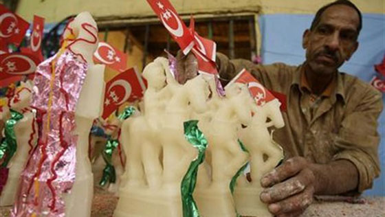 عروس المولد احدى مراسم الاحتفال بالمولد النبوي في مصر صورة رقم 5