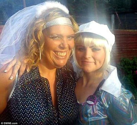 امي اخبرتني اني ساموت قبلها ان لم ينزل وزني ففقدت 65 كغم صورة رقم 1