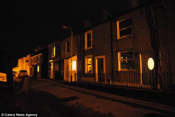 عائلة اجرامية كثيرة الأولاد خطيرة السلوك تعيش على حساب الدولة! صورة رقم 8 عائلة اجرامية كثيرة الأولاد خطيرة السلوك تعيش على حساب الدولة! صورة رقم 8