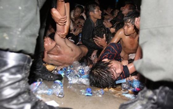 في كمبوديا.. تزوَّجت غيره ففجَّر قنبلة في حفل زفافها صورة رقم 1