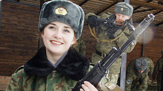 بالصور.. حسناوات في قمة الجاذبية في الجيش الروسي صورة رقم 6