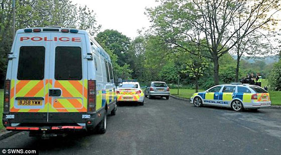 لم يتمكن الكوافير من استقبالها لتغيير لون شعرها فانتحرت! صورة رقم 3