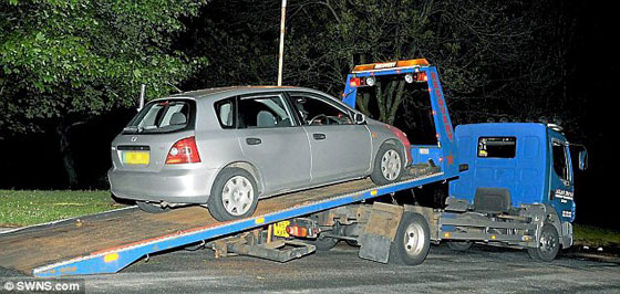 لم يتمكن الكوافير من استقبالها لتغيير لون شعرها فانتحرت! صورة رقم 6