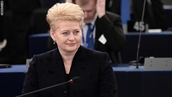 بالصور.. مسلسلات اون لاين يطلعكم على زعماء العالم غير المتزوجين صورة رقم 9