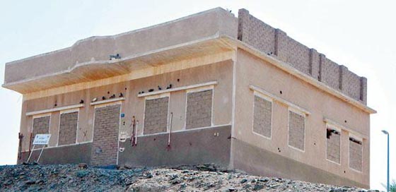 مكة المكرمة: سعوديون يكسرون حاجز الخوف ويقتحمون منزل (الجن)  صورة رقم 1