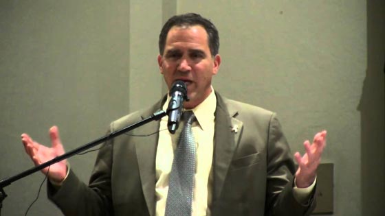 هكذا تحول ابن جنرال اسرائيلي الى داعية سلام صورة رقم 3